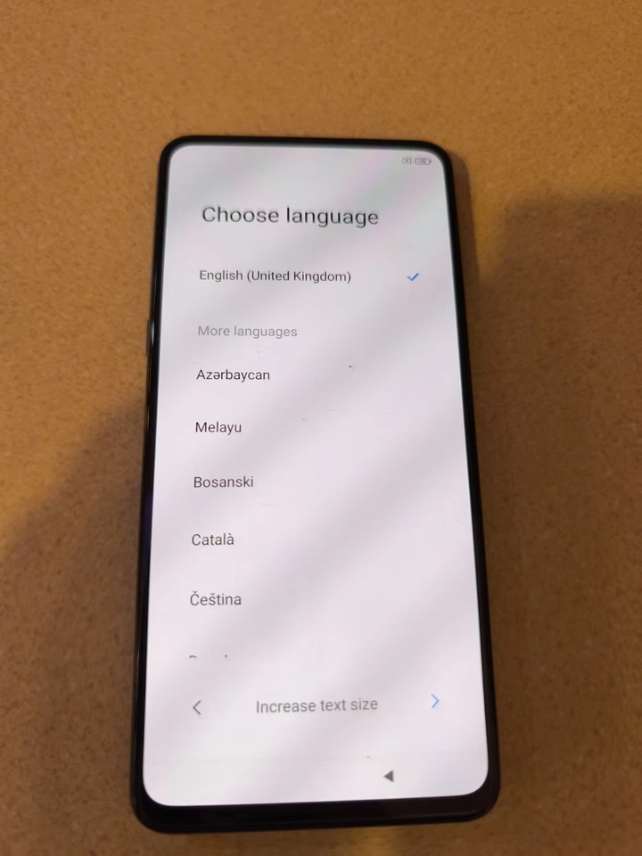 Xiaomi Mi Mix 3 · 128GB, photo 1 of 5