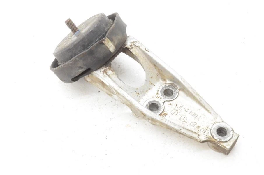 Mazda RX7 FC 1986-1988 convertible pasajero lado derecho montaje del motor Foto 2 de 4