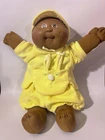 VTG 1985 African American Cabbage Patch Preemie Boy Yellow Bunny Outfit