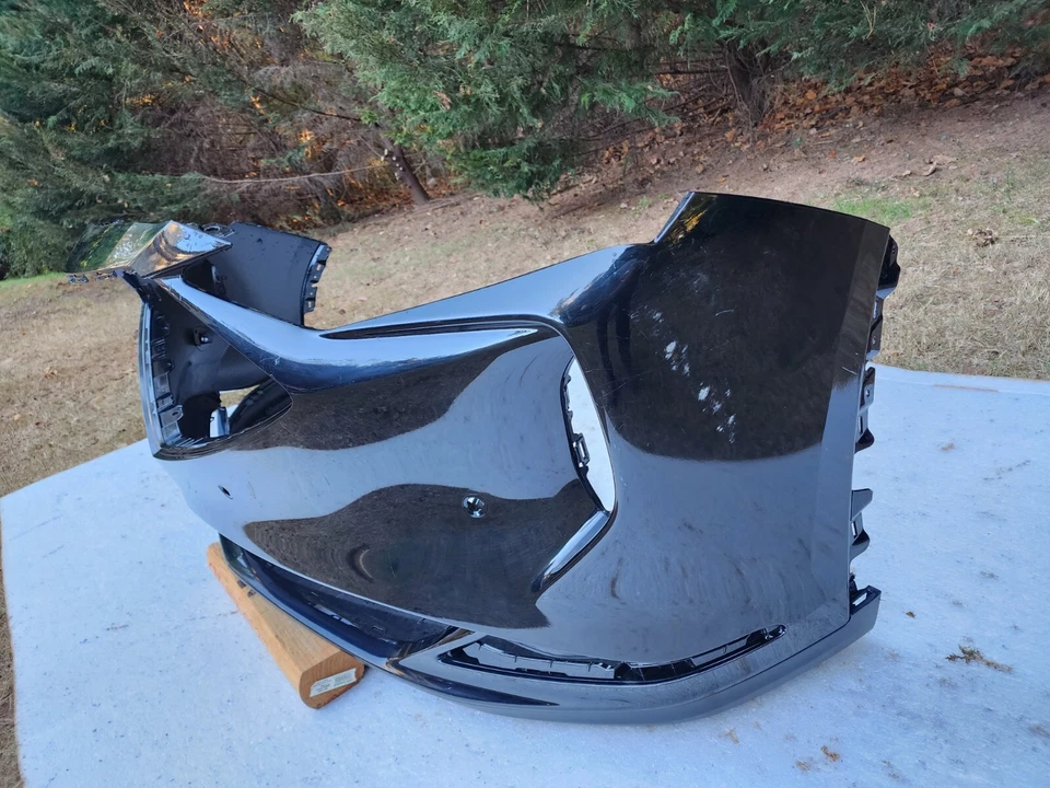 2020-2022 ACURA MDX FRONT BUMPER COVER  . NO SHIPPING.  LOCAL PICK UP.  - Image 3 of 4