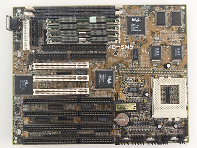 Rare Vintage Sockel 7 Abit AB-SM5-A 3x PCI 4x ISA Motherboard + 32MB RAM