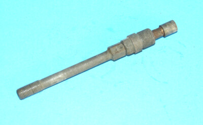 65-1840 used genuine BSA Goldstar Cylinder holding down bolt zylinderkopf bolzen