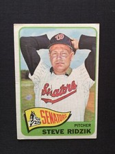 1965 Topps Baseball # 211 Steve Ridzik Senators