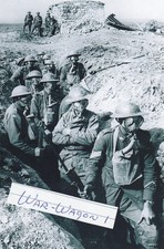 WW I  Allies    Photo   **  ** Soldiers In Trench  Gas Masks