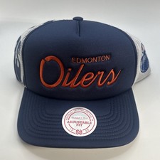 Mitchell  Ness Edmonton Oilers NHL Snapback Trucker Hat Navy Mesh Retro Script