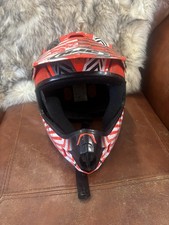 Casco HJC Motor Cross Juvenil Grande Naranja y Negro Sin Visera Sin Visera