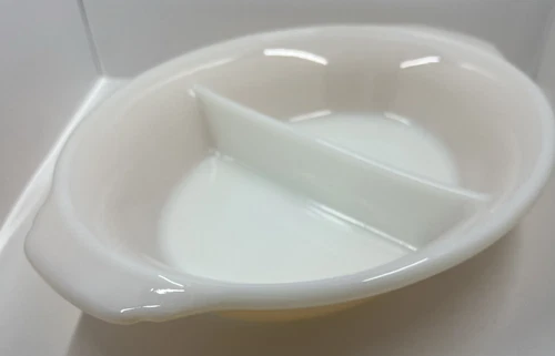 PEACH LUSTRE DIVIDED CASSEROLE DISH Fire-King 468 Anchor Hocking Vintage No Lid