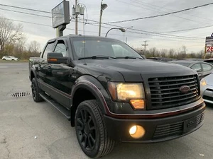 2010 Ford F-150 Harley-Davidson modèle rare mag 22po