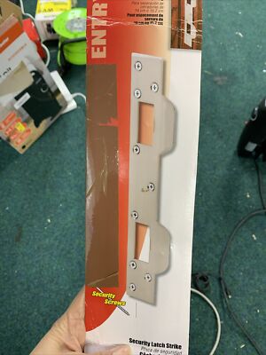 Defender Security U 10385 Türschlag, zur Verwendung mit 5-1/2 Zoll und 6 Zoll Loch...