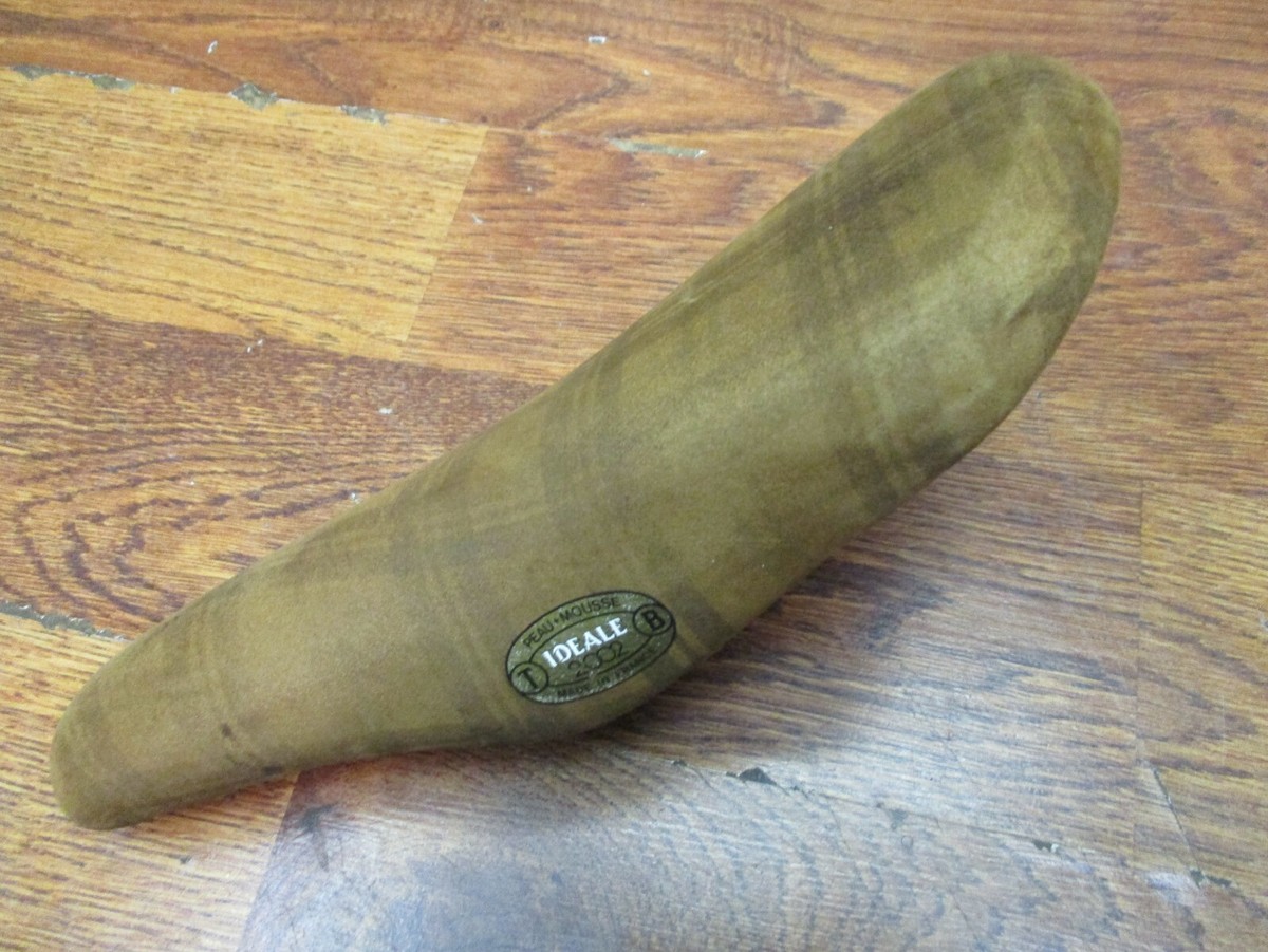 Selle Idéale 2002 Peau Mousse Peugeot Px10