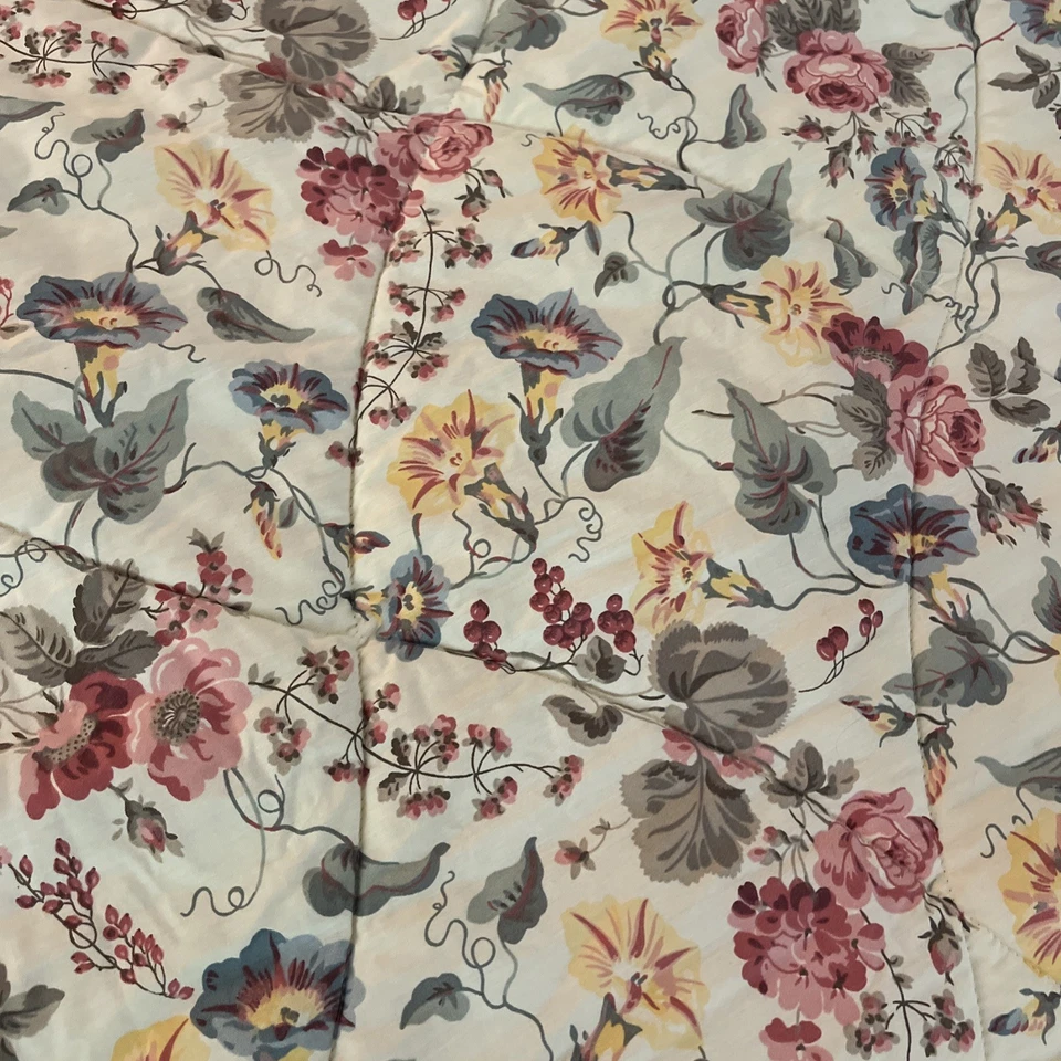 Edredón Laura Ashley Queen Melrose Floral Años 80 Vintage Casa Reversible Foto 4 de 4