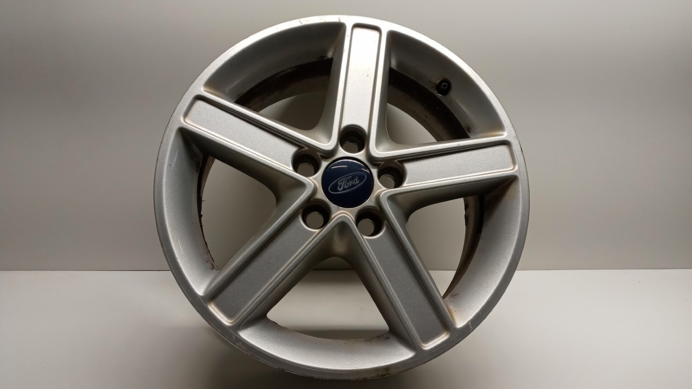 CERCHIO SINGOLO IN LEGA FORD Focus 05 07 usato Raggio 16 6,5X16 ET52,5