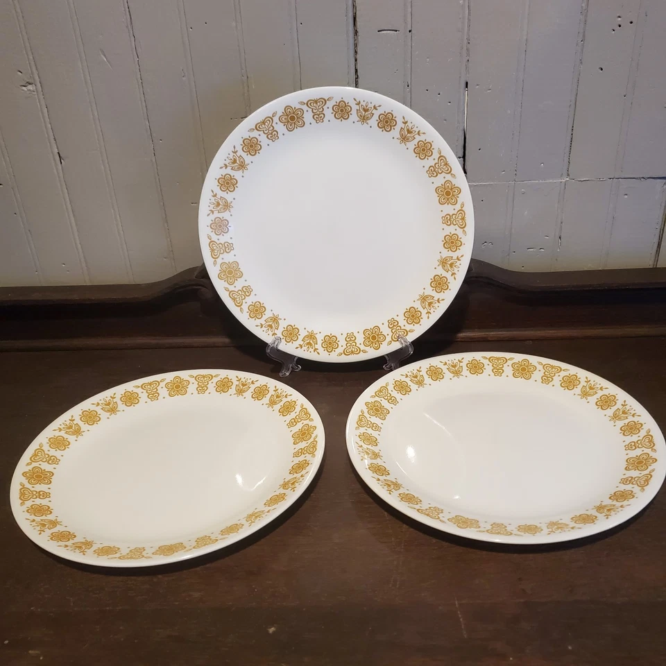 De colección. Colección de vajilla Corelle 1970 "Butterfly Gold" - 16 piezas Foto 2 de 4