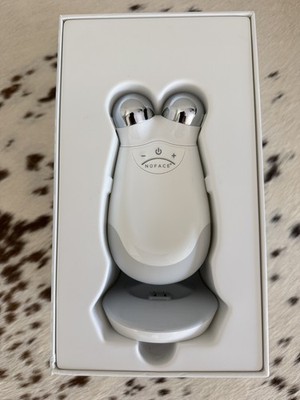 NuFACE Trinity Microcurrent Facial Toning Kit + Eye & Lip Attachments