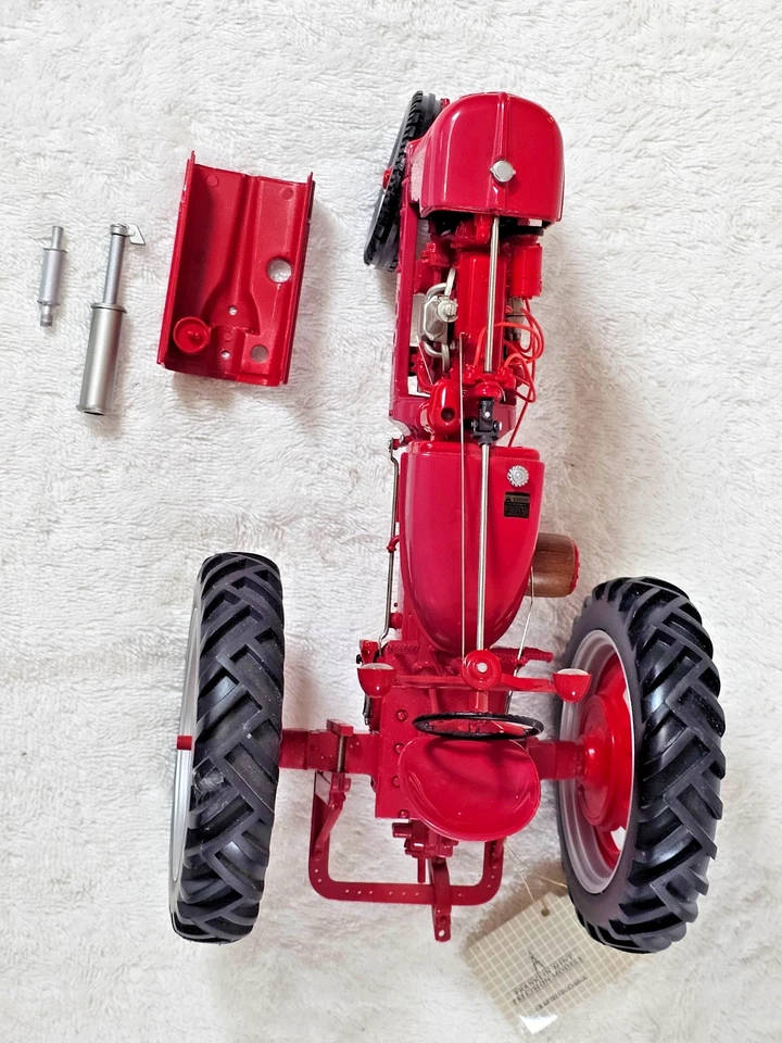 Franklin Mint McCormick Farmall Model H Tractor 1:12 Diecast Precision Model VTG - Image 3 of 4