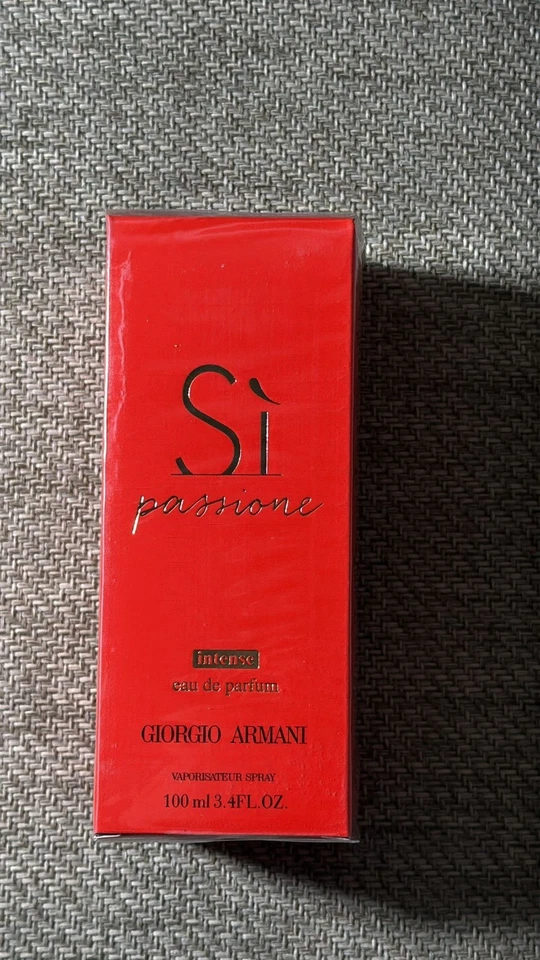 Giorgio Armani Si passione Intense EAU DE PARFUM Brand New✅ & Sealed⭐⭐⭐⭐⭐
