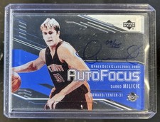 2003-04 Upper Deck Glass Darko Milicic Auto Focus Crystal #/25 Pistons