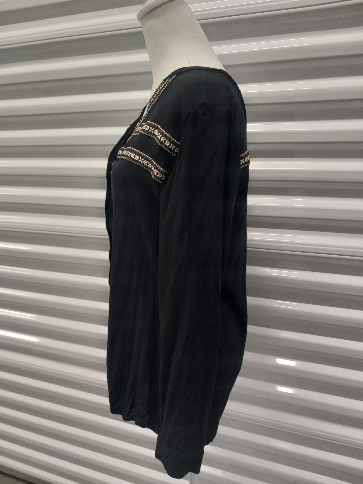 BKE Native Split Neck Beaded Button-Up LS Shirt W… - image 4