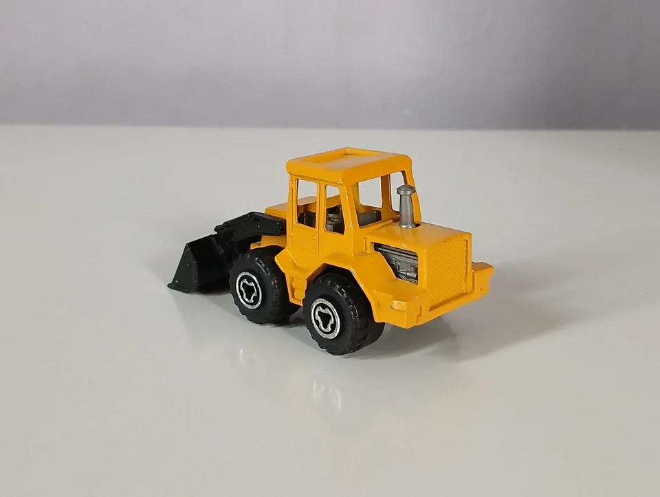 Majorette Front Loader  - Image 2 of 3
