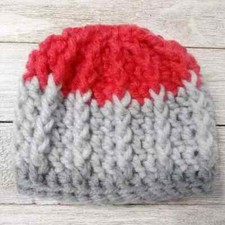 crochet handmade baby preemie hat beanie gray blend red new