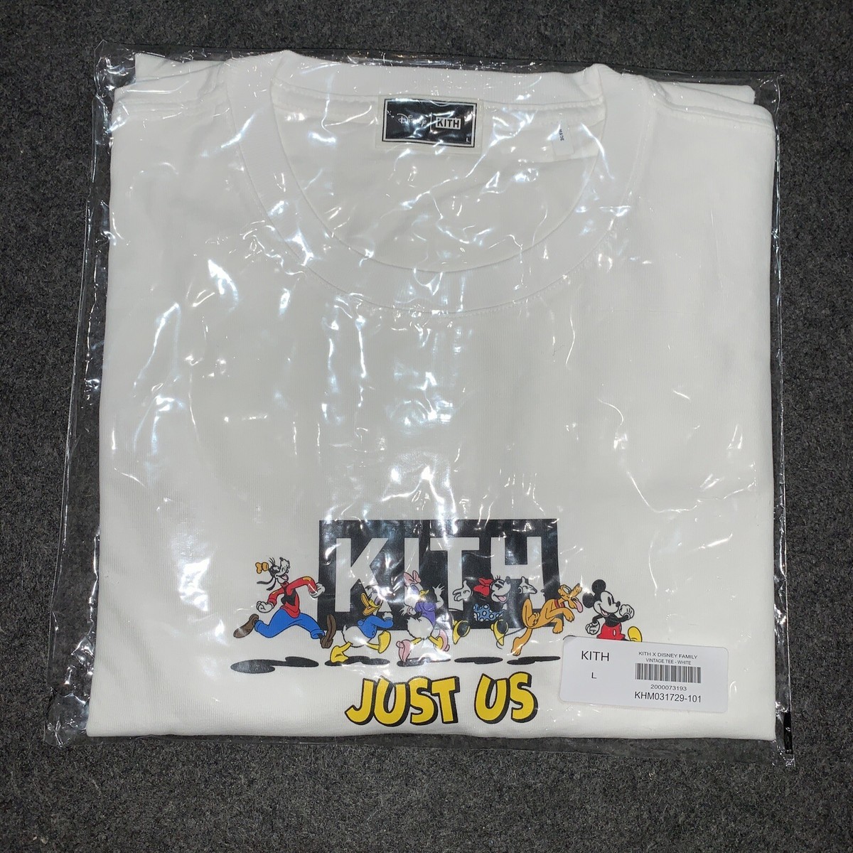 KITH x Disney & Friends Vintage Tee|Family Portrait|FW23