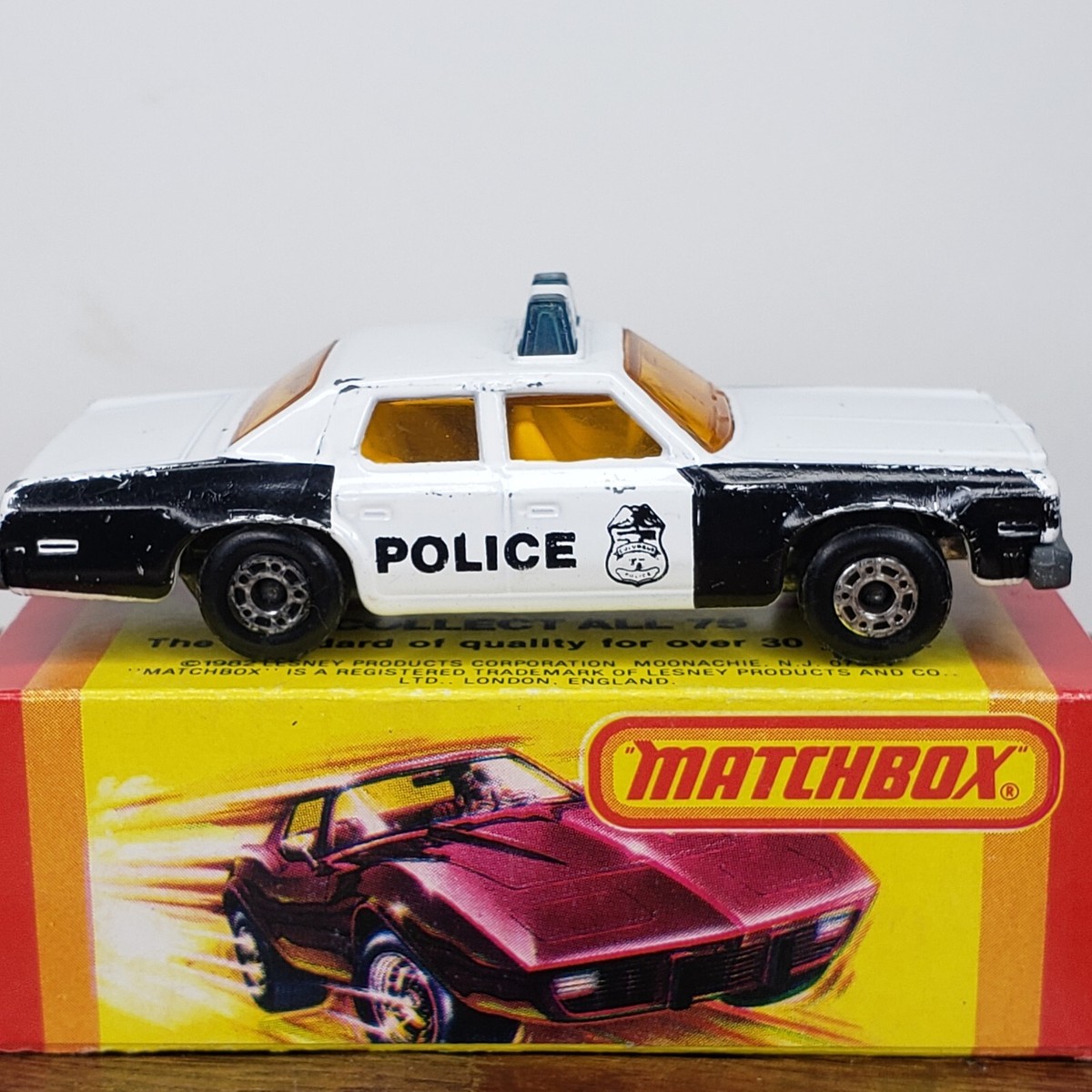 マッチボックス　オートワールド　MB-10　プリマス グランフューリー　パトカー マッチボックス オートワールド MB-10 プリマス グランフューリー