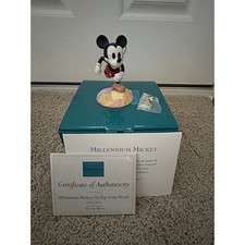 VTG WDCC Millennium Mickey Mouse "On Top of the World" 2000 Sculpture w COA