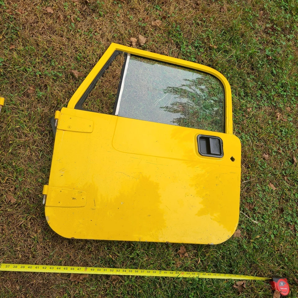 Jeep C-7, Wrangler YJ Full Hard Top Door Set Doors 1987-95??? - Image 3 of 4