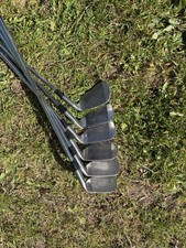 Wilson Golf Irons Left Handed 4-9 Iron