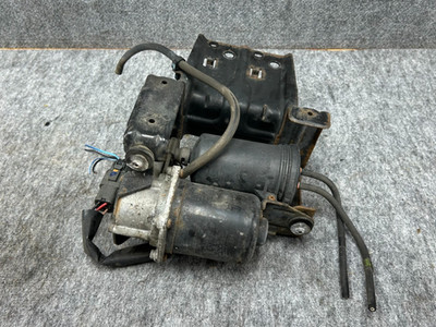 NISSAN ARMADA PLATINUM 17-24 OEM RWD 5.6L AIR SUSPENSION COMPRESSOR PUMP 150K