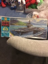 Otaki Kitty Hawk CV 63 U.S. Navy Aircraft carrier No.5494 1/800 scale Box Damage