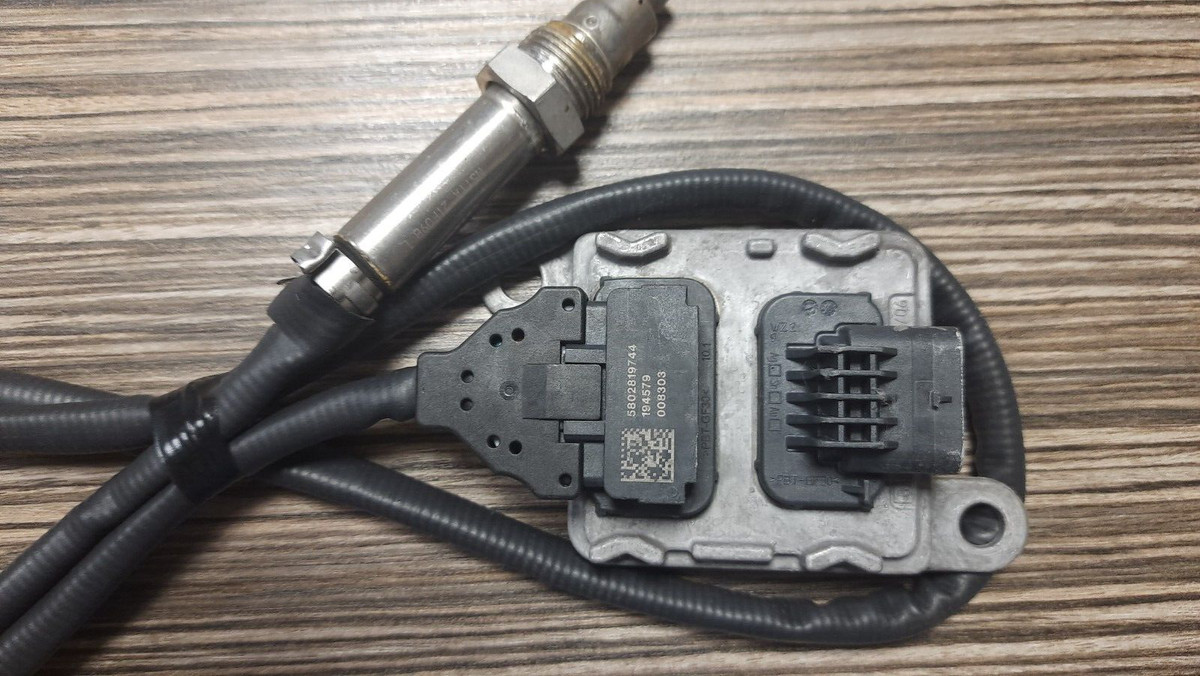 NOX SENSOR FOR IVECO DAILY 5802819744 | eBay