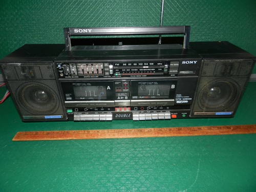 Sony CFS-W600 Stereo Cassette-Corder 