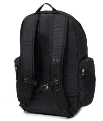 NEW OAKLEY BLADE 30 BACKPACK BLACKOUT - 92877-02E | eBay NEW OAKLEY BLADE 30 BACKPACK BLACKOUT - 92877-02E | eBay