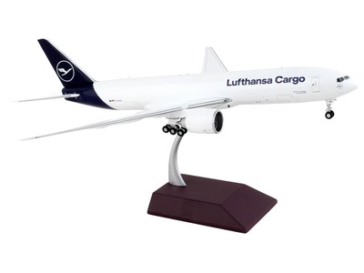 Boeing 777F Diecast Model Airplane Lufthansa Cargo 1/200 Gemini 200 GeminiJets