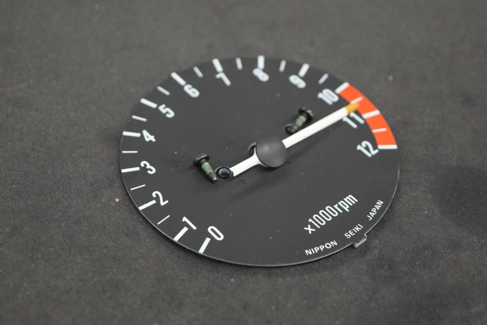 KAWASAKI 1981 1982 KZ305 A1 A2 B1 CSR TACÓMETRO CALIBRE CARA MOLDURA CUBIERTA Y AGUJA  Foto 3 de 4