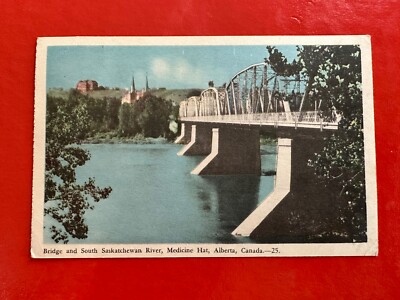 Vintage 1940s Postcard~ BRIDGE OVER SO. SASKATCHEWAN RIVER MEDICINE HAT ALBERTA