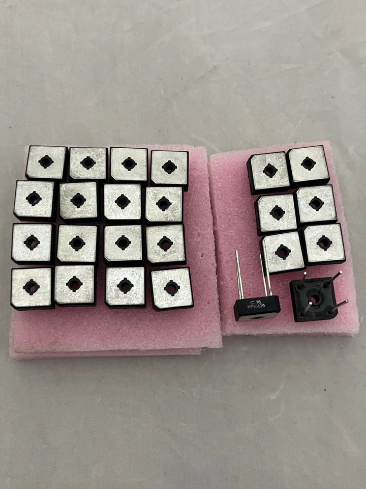Comchip MP10G Puente Rectificador 10A 1000v - Lote de 24 piezas Foto 2 de 3
