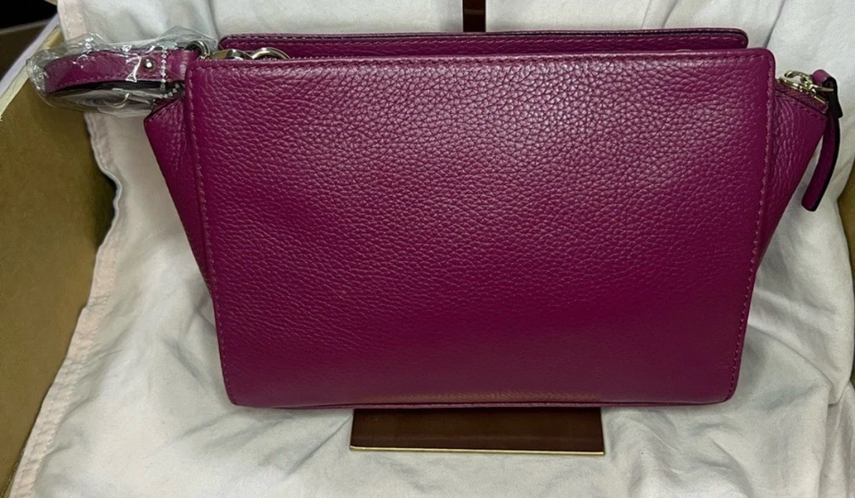 Kate Spade 卵石皮革斜挎包栗色,全新无标签 — 第 2/4 张图片