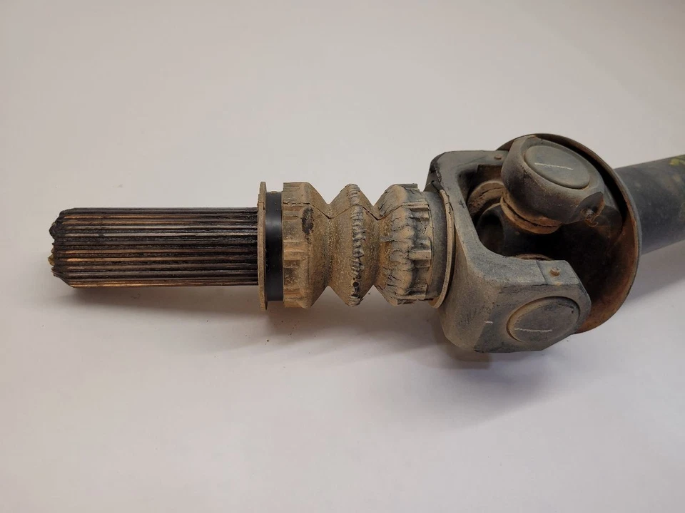 2015 - 2020 CADILLAC ESCALADE  Front Drive Shaft  Foto 2 de 4