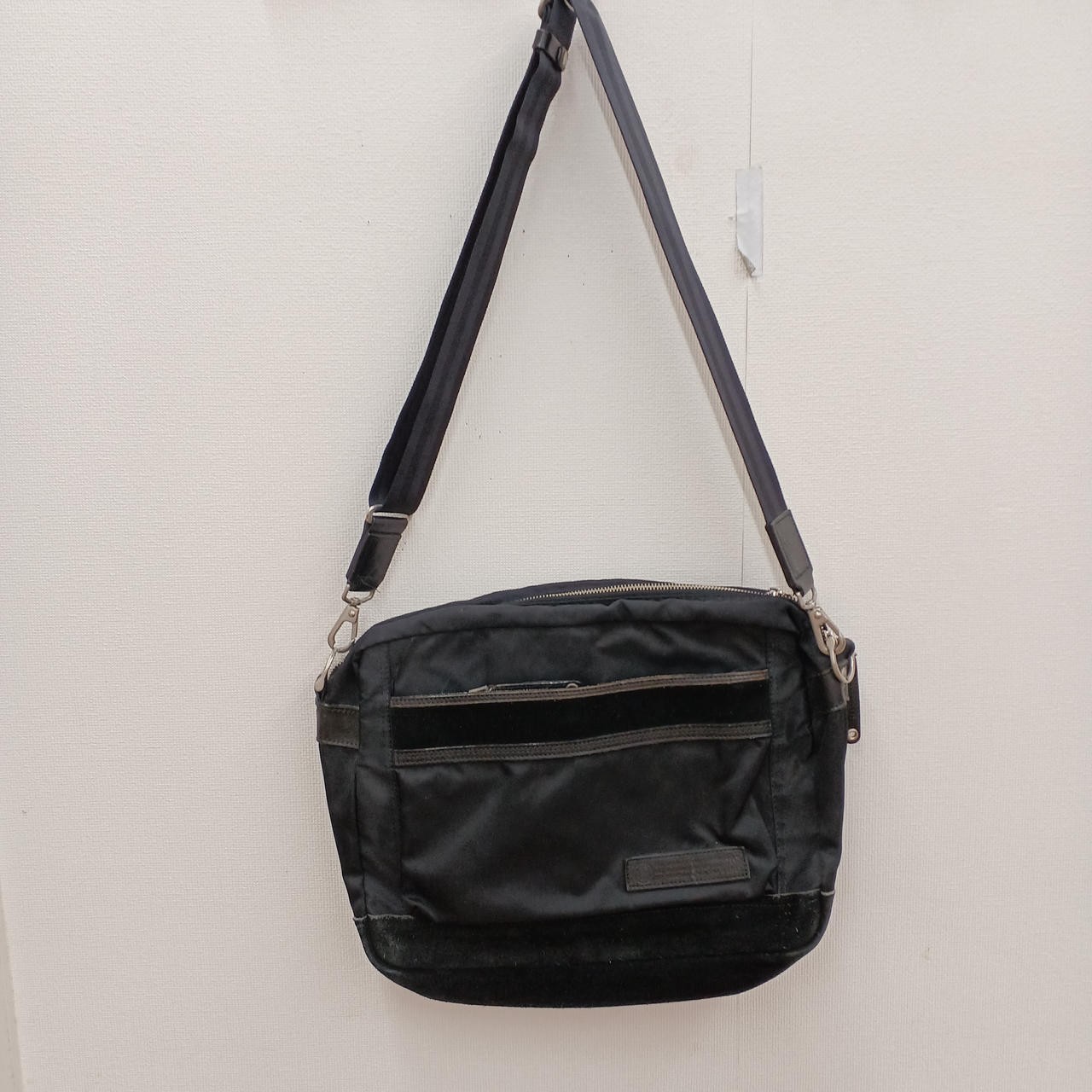 Shoulder Bag Model 01379 BLK MSPC PRODUCT-image