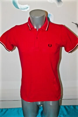 joli polo rouge manches courtes FRED PERRY taille S (91 CMS 36") EXCELLENT ÉTAT - Photo 1/2