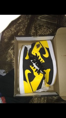 jordan one yellow and black