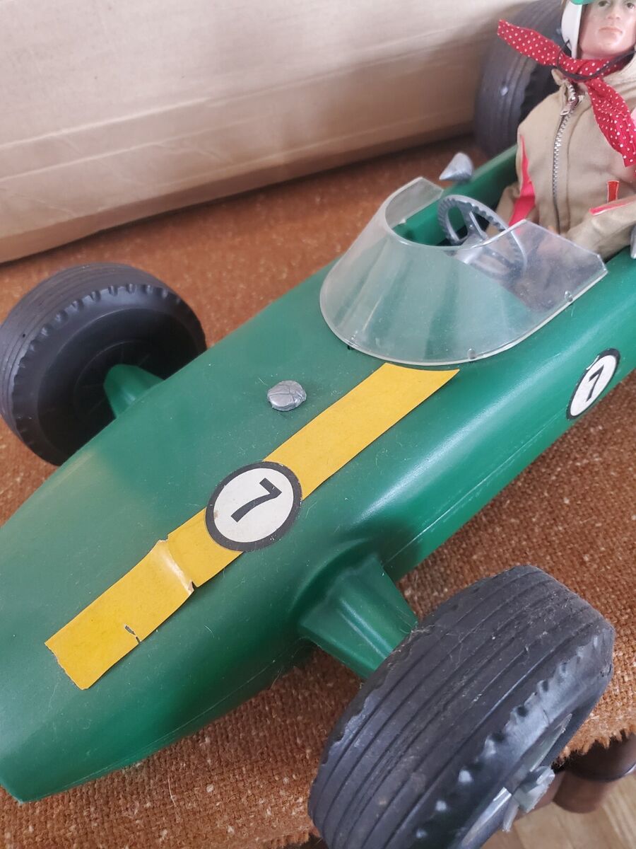 GI JOE 1964 PALITOY ACTION MAN GRAND PRIX RACING CAR w/ BOX GI JOE 1964 PALITOY ACTION MAN GRAND PRIX RACING CAR w/ BOX