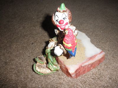 Vintage-Ron-Lee-Clown-Figurine-Polly-The-Parrot-Amp-Crackers- Selten