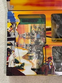 LEGO Castle: Royal Knight's Castle (6090)