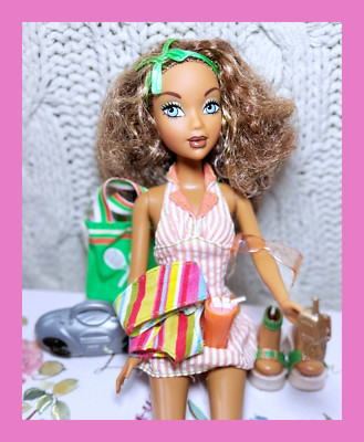 VTG 2005 Mattel My Scene Miami Getaway Madison Westley Barbie Fashion Doll
