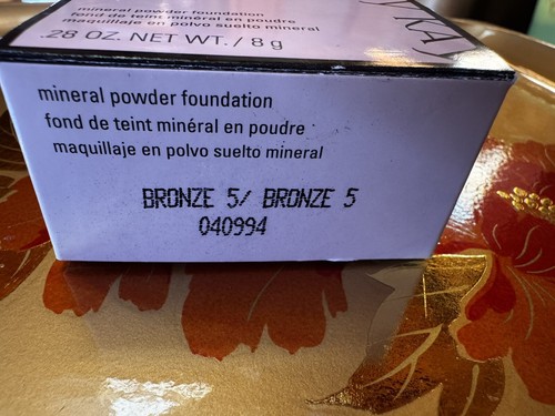 RARE Brand New Mary Kay Mineral Powder Foundation 0.28 Oz Bronze 5 #040994 - Picture 2 of 4