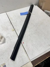 2006-2011 DOOR WINDOW FELT BELTLINE RUBBER SEAL RIGHT REAR S8