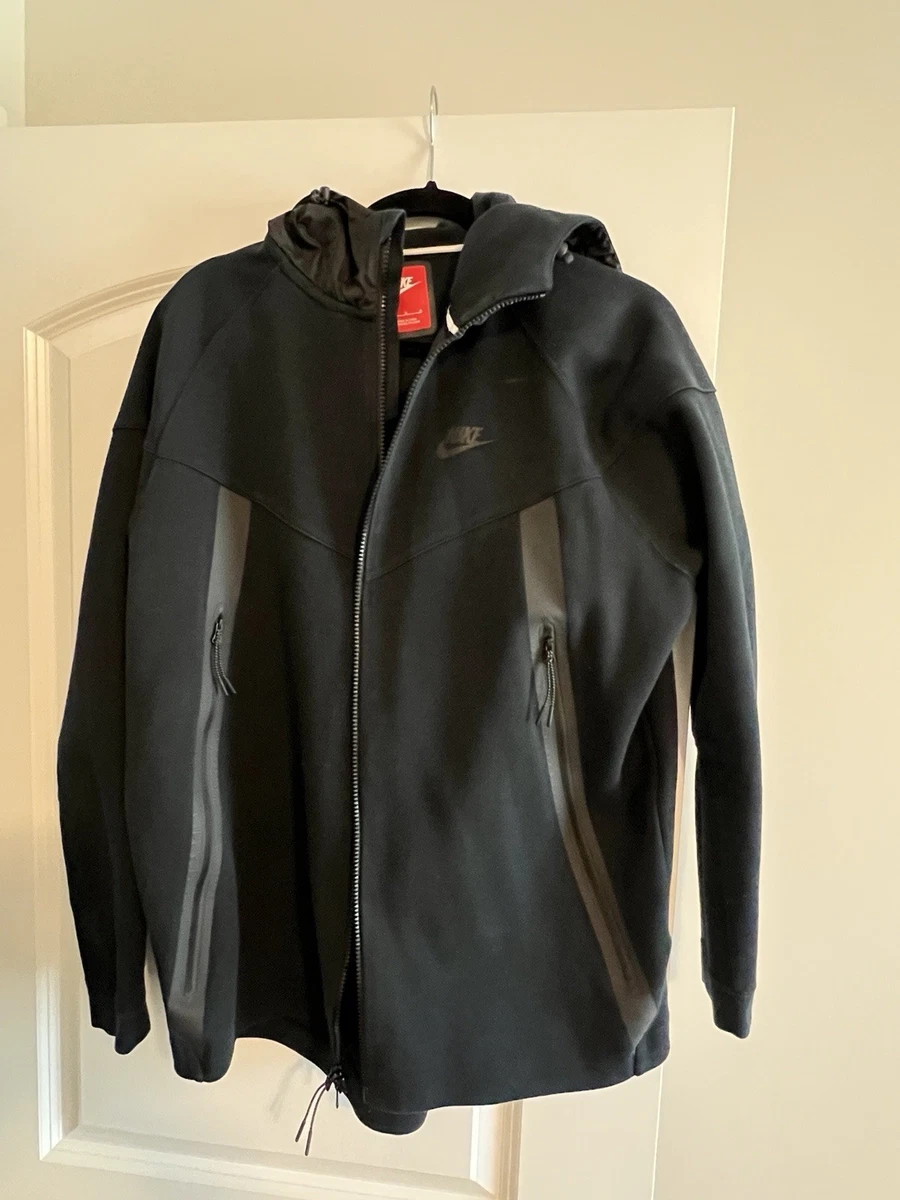Preços baixos em Jaquetas Nike Tech Fleece Activewear para Homens
